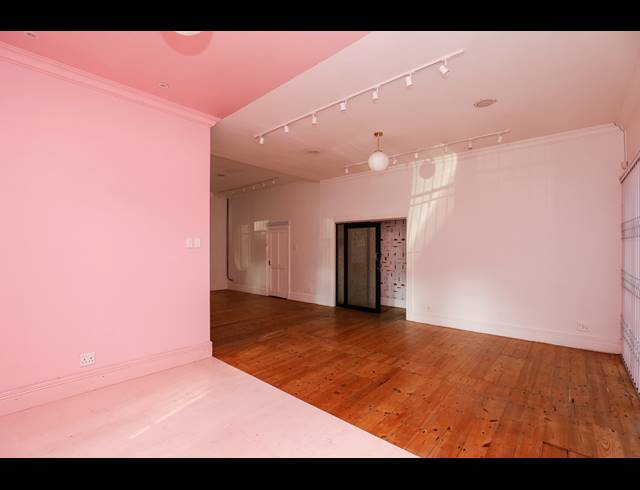 135M² OFFICE FOR SALE IN WINDERMERE
